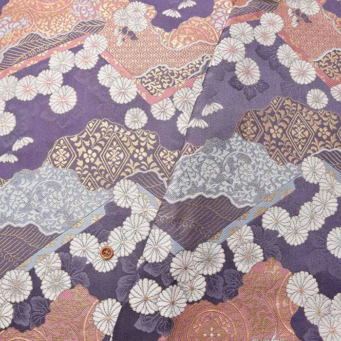 金襴　山に菊
